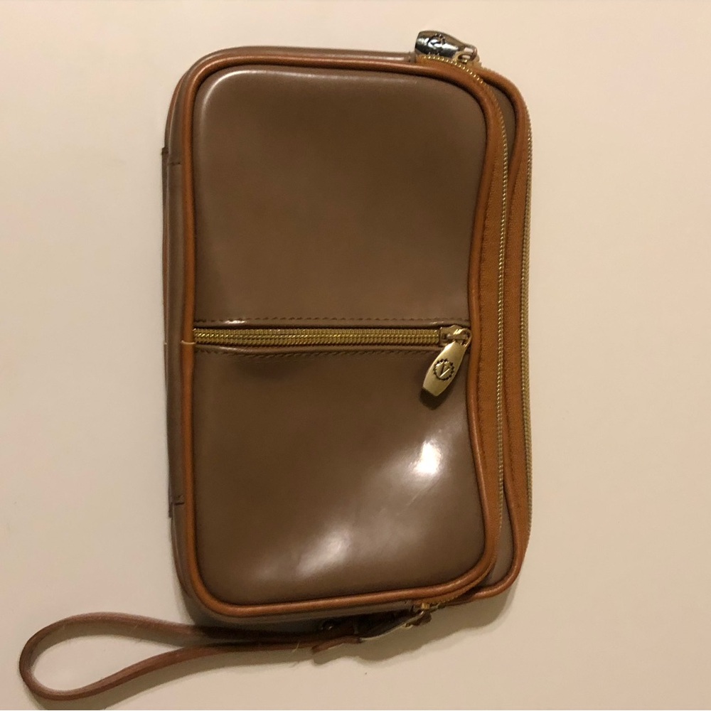 Valentina Genuine Leather Tanned Bag With Wristlet & Gold Toned Accents Italian